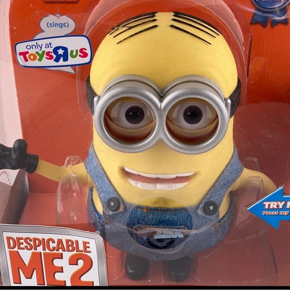 Brand New Minion Dave toy, collectors edition with certificate of authenticity. - Picture 3 of 3